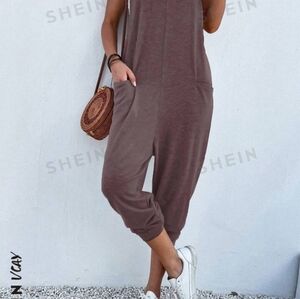 Dual Pocket Keyhole Back Jumpsuit (without t-shirt)